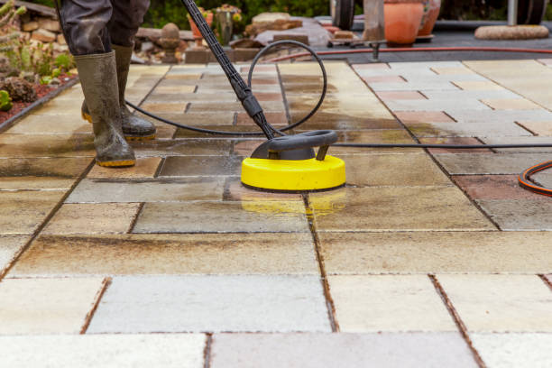 Best Sidewalk and Walkway Cleaning  in Miami Lakes, FL